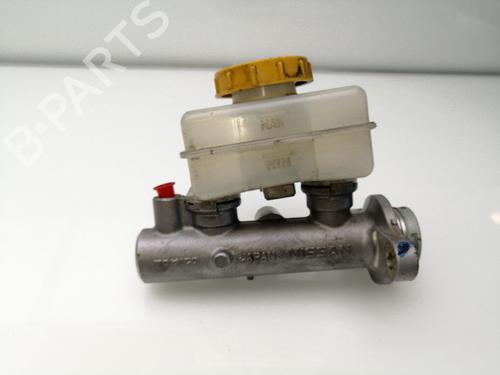 Brake master cylinder NISSAN NAVARA (D22) 2.5 D 4x4 | BP23457727M77 - Image 1