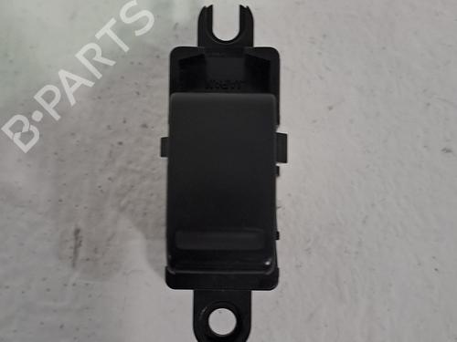 Right rear window switch NISSAN X-TRAIL I (T30) 2.2 dCi 4x4 | BP23373338I28 
