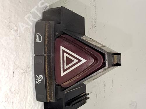 Used Warning switch Warning switch OPEL CORSA D (S07) 1.3 CDTI (L08, L68) (95 hp) 33772805 33772805