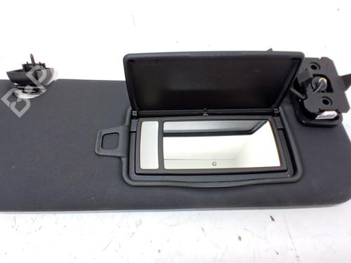 Used Right sun visor Right sun visor LAND ROVER RANGE ROVER VELAR (L560) 2.0 D200 MHEV 4x4 (204 hp) 36321325 36321325