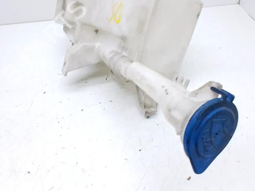 Sprinklertank Sprinklertank VOLVO V40 Cross Country (526) D2 (114 hp) 36321433 36321433