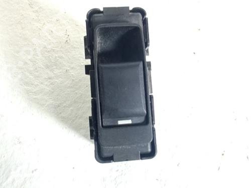 Używane Przełącznik szyby tylnej prawej CHRYSLER SEBRING (JS) 2.0 CRD (140 hp) 30920863
