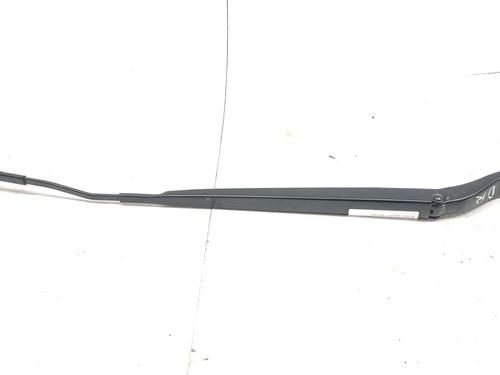 Used Front windshield wiper arm PEUGEOT 2008 II (UD_, US_, UY_, UJ_, UR_, UC_) 1.2 PureTech 100 (USHNK) (101 hp) 29228401