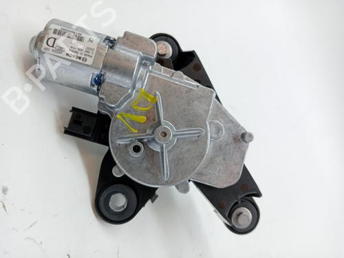 Used Rear wiper motor OPEL CORSA F (P2JO) 1.2 (68) (101 hp) 23373944