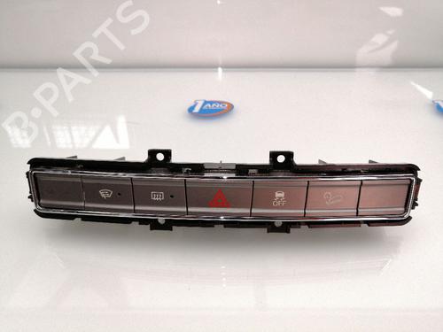 Used Switch SSANGYONG REXTON W / REXTON 2.2 Xdi All-wheel Drive (178 hp) 23376349
