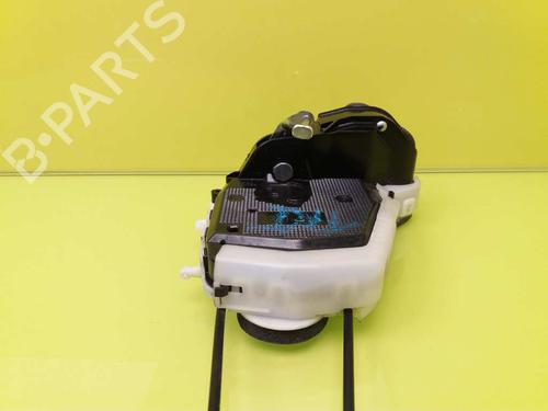 Used Rear left lock TOYOTA YARIS (_P13_) 1.0 (KSP130_, KSP130) (69 hp) 23404325