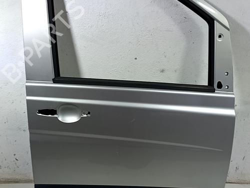 Used Right front door Right front door MERCEDES-BENZ VITO / MIXTO Van (W639) 111 CDI (639.601, 639.603) (116 hp) 36036325 36036325