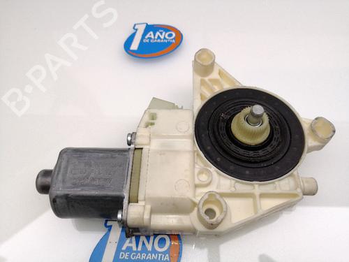 Left front window motor MERCEDES-BENZ C-CLASS (W203) C 200 CDI (203.004) | BP23649441E21 