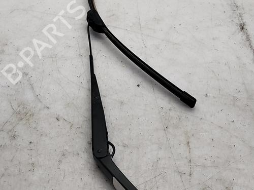 Used Front windshield wiper arm Front windshield wiper arm KIA RIO IV (YB, SC, FB) 1.2 CVVT (84 hp) 34708386 34708386