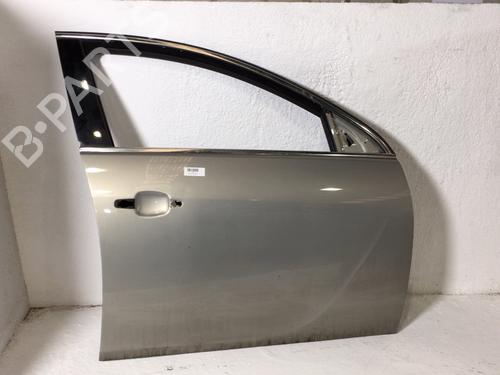 Used Right front door Right front door OPEL INSIGNIA A Saloon (G09) 2.0 CDTI 4x4 (69) (160 hp) 39741579 39741579