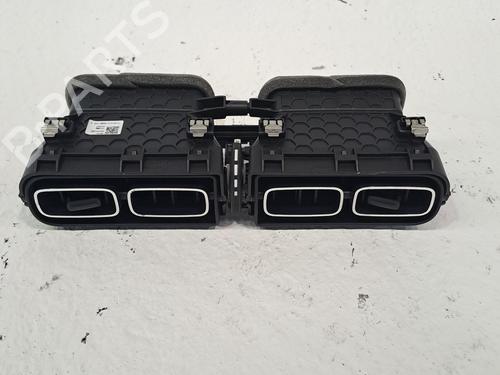 Used Air vent CITROËN C3 III (SX) 1.2 PureTech 82 (83 hp) 26192563