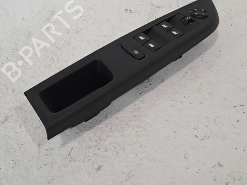 Left front window switch OPEL CORSA F (P2JO) 1.2 (68) | BP28037624I27 