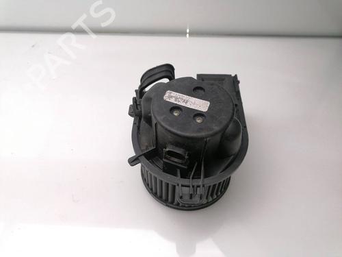 Moteur de chauffage RENAULT CLIO II (BB_, CB_) 2.0 16V Sport (CB0M) (169 hp) 25433627