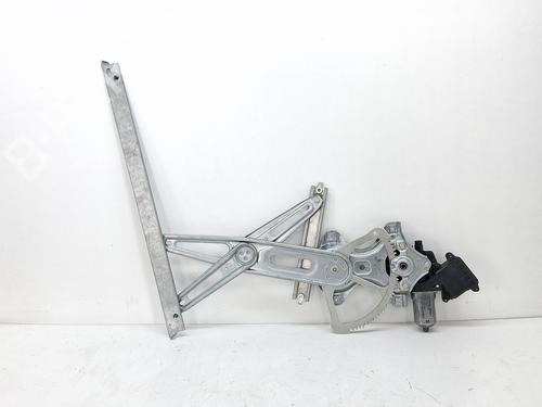 Used Front left window mechanism TOYOTA YARIS (_P13_) 1.5 Hybrid (NHP130_, NHP130) (101 hp) 28956832