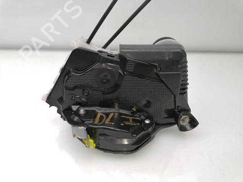 Used Front left lock TOYOTA YARIS (_P13_) 1.0 (KSP130_, KSP130) (69 hp) 23386918
