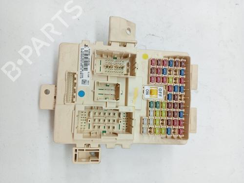 Used Fuse box HYUNDAI ix35 (LM, EL, ELH) 1.7 CRDi (116 hp) 24483569