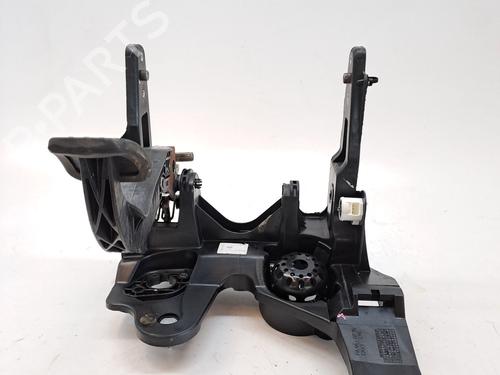 Used Clutch pedal OPEL ASTRA J GTC 1.6 CDTI (08) (110 hp) 26654370