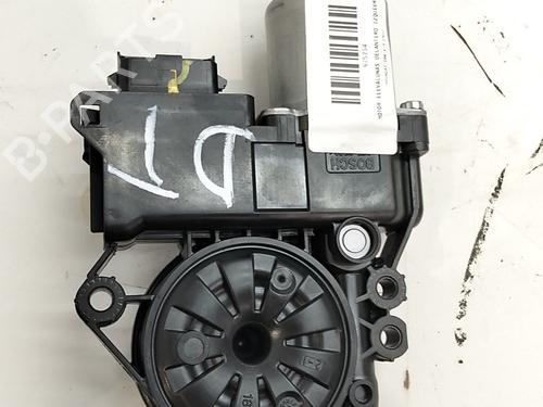 Used Left front window motor Left front window motor 37592073 37592073
