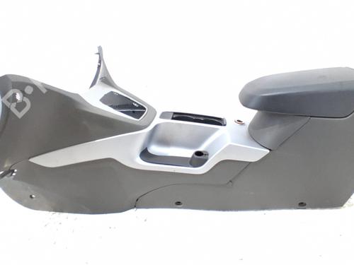 Used Middle console Middle console FORD KUGA I 2.0 TDCi 4x4 (140 hp) 36767616 36767616