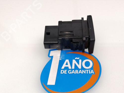 Used Switch TOYOTA HILUX VIII Pickup (_N1_) 2.4 D 4WD (GUN125_, GUN125R) (150 hp) 26315702