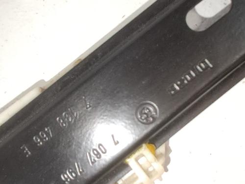 Front right window mechanism BMW 1 (E87) 120 d | BP37604623C23 - Image 2