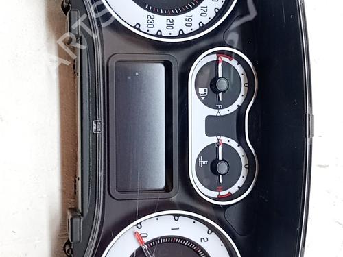 Quadrante Quadrante FIAT 500L (351_, 352_) 1.3 D Multijet (199LXY1A, 199LXY11) (84 hp) 36072823 36072823