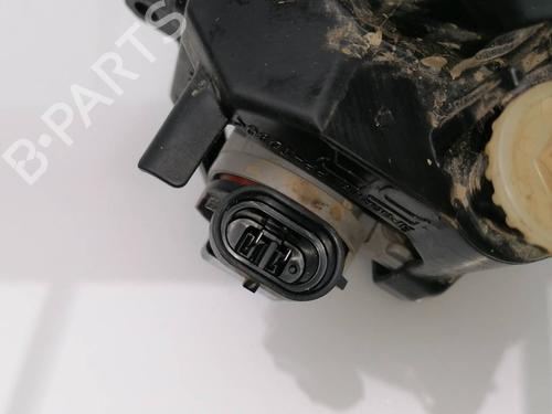 Right front fog light TOYOTA HILUX VIII Pickup (_N1_) 2.4 D 4WD (GUN125_, GUN125R) | BP26210145C31 