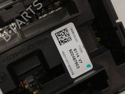 Used Fuse box BMW 1 (F20) 118 d (136 hp) 23418654