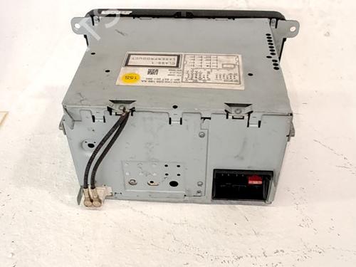 Radio VW GOLF V (1K1) 1.4 TSI | BP36016020E6 - Image 2