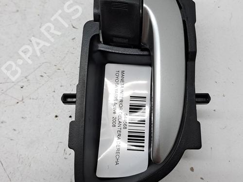 Højre fortil invendig håndtag TOYOTA YARIS (_P13_) 1.0 (KSP130_, KSP130) (69 hp) 23375418