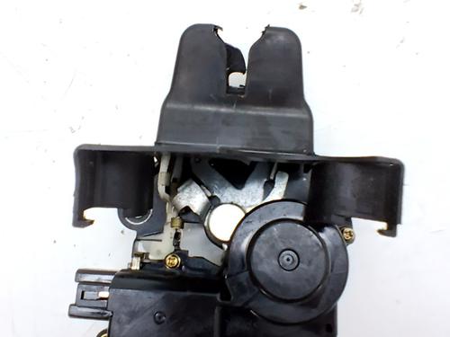Used Tailgate lock Tailgate lock TOYOTA AVENSIS Saloon (_T25_) 2.0 D-4D (CDT250_, CDT250R) (116 hp) 34119749 34119749