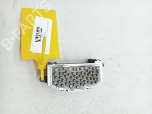 Used Heater resistor VW PASSAT B7 Variant (365) 2.0 TDI (140 hp) 23353366