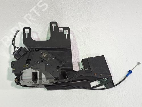 Used Front right lock INFINITI Q30 2.2 D (170 hp) 23975031