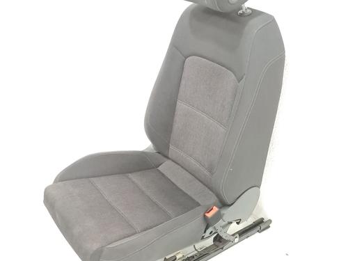 Sæde højre fortil VW PASSAT B8 (3G2, CB2) 1.4 TSI (150 hp) 27673182
