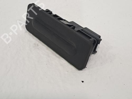 Used Tailgate handle PEUGEOT 3008 I MPV (0U_) 1.6 BlueHDi 120 (120 hp) 27557556