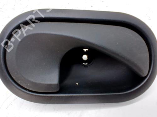 Used Front right interior door handle Front right interior door handle SMART FORTWO Coupe (453) electric drive / EQ (453.391) (56 hp) 33771823 33771823