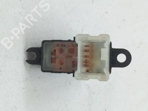Left rear window switch NISSAN X-TRAIL III (T32_, T32R, T32RR) 1.6 dCi (T32) | BP25248526I29 