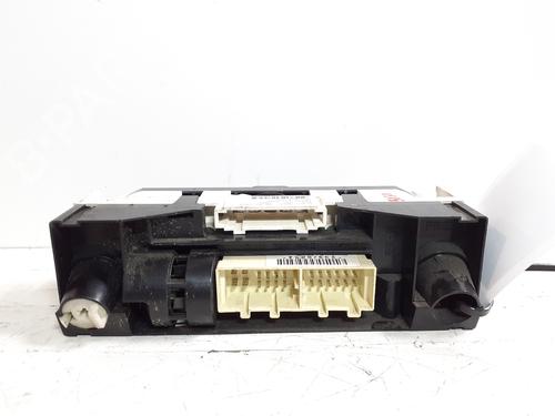 Used Climate control SEAT CORDOBA (6L2) 1.9 TDI (131 hp) 25915609