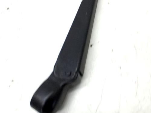 front-windshield-wiper-arm-renault-kangoo-kc01_-1997-33762215 main image