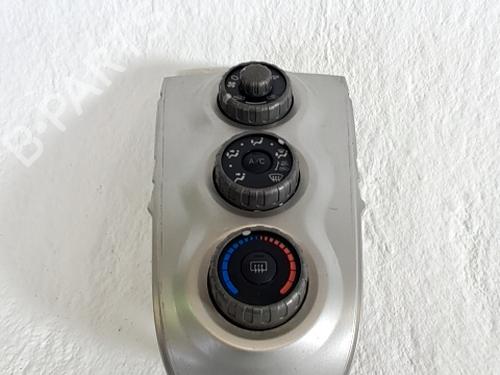 AC Styreenhet / Manøvreringsenhet TOYOTA YARIS (_P9_) 1.4 D-4D (NLP90_, NLP90R) (90 hp) 30477918