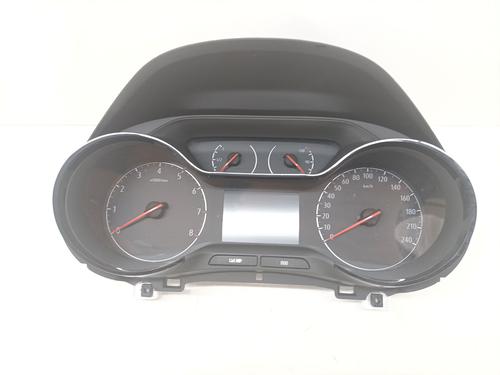 Used Instrument cluster OPEL CROSSLAND X / CROSSLAND (P17, P2QO) 1.2 (75) (110 hp) 28958777
