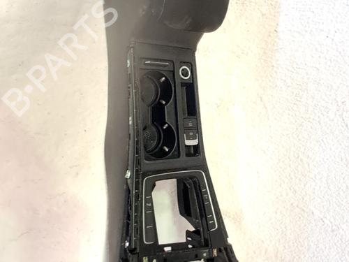 Console centrale Console centrale VW GOLF VII Variant (BA5, BV5) 1.4 TSI (150 hp) 33766644 33766644