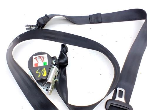 Sikkerhedssele bag højre Sikkerhedssele bag højre SEAT LEON ST (5F8) 1.4 TGI (110 hp) 34154239 34154239