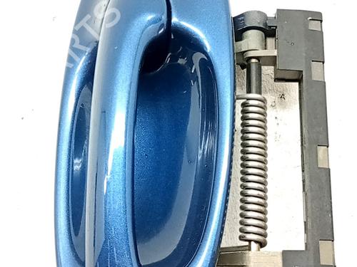 Used Front right exterior door handle Front right exterior door handle SAAB 9-3 Estate (E50) 1.9 TiD (150 hp) 33764383 33764383