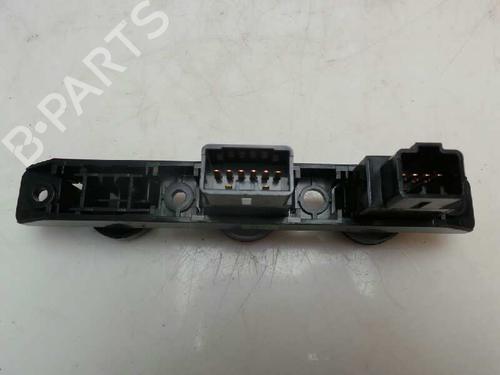 Used Warning switch CHEVROLET AVEO / KALOS Hatchback (T200) 1.2 (72 hp) 24107352