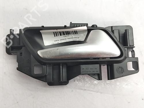 Maniglia interna posteriore destra Maniglia interna posteriore destra PEUGEOT 2008 II (UD_, US_, UY_, UJ_, UR_, UC_) 1.2 PureTech 130 (USHNS, URHNS) (130 hp) 36016264 36016264