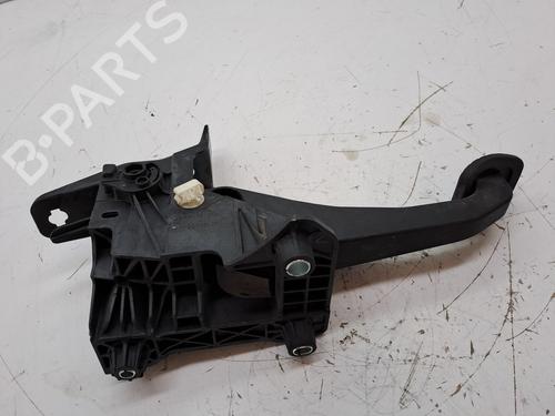 Clutch pedal DACIA SANDERO II 1.0 SCe 75 (B8JC, B8JD, B8NC) | BP24108195I13 