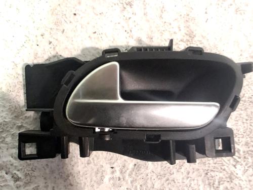 Used Front left interior door handle CITROËN C5 III Break (RW_) 2.0 HDi 140 (140 hp) 32107103