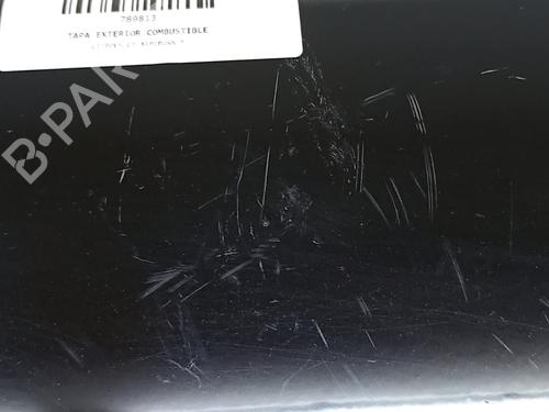 fuel-flap-citroen-c3-aircross-ii-2r_-2c_-2017-31153439 main image