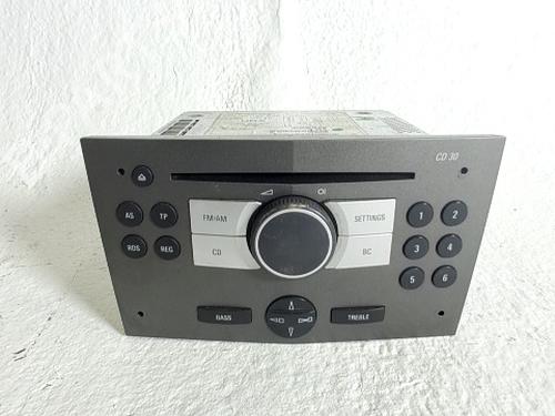 Used Radio OPEL ASTRA H (A04) 1.6 (L48) (105 hp) 31035774